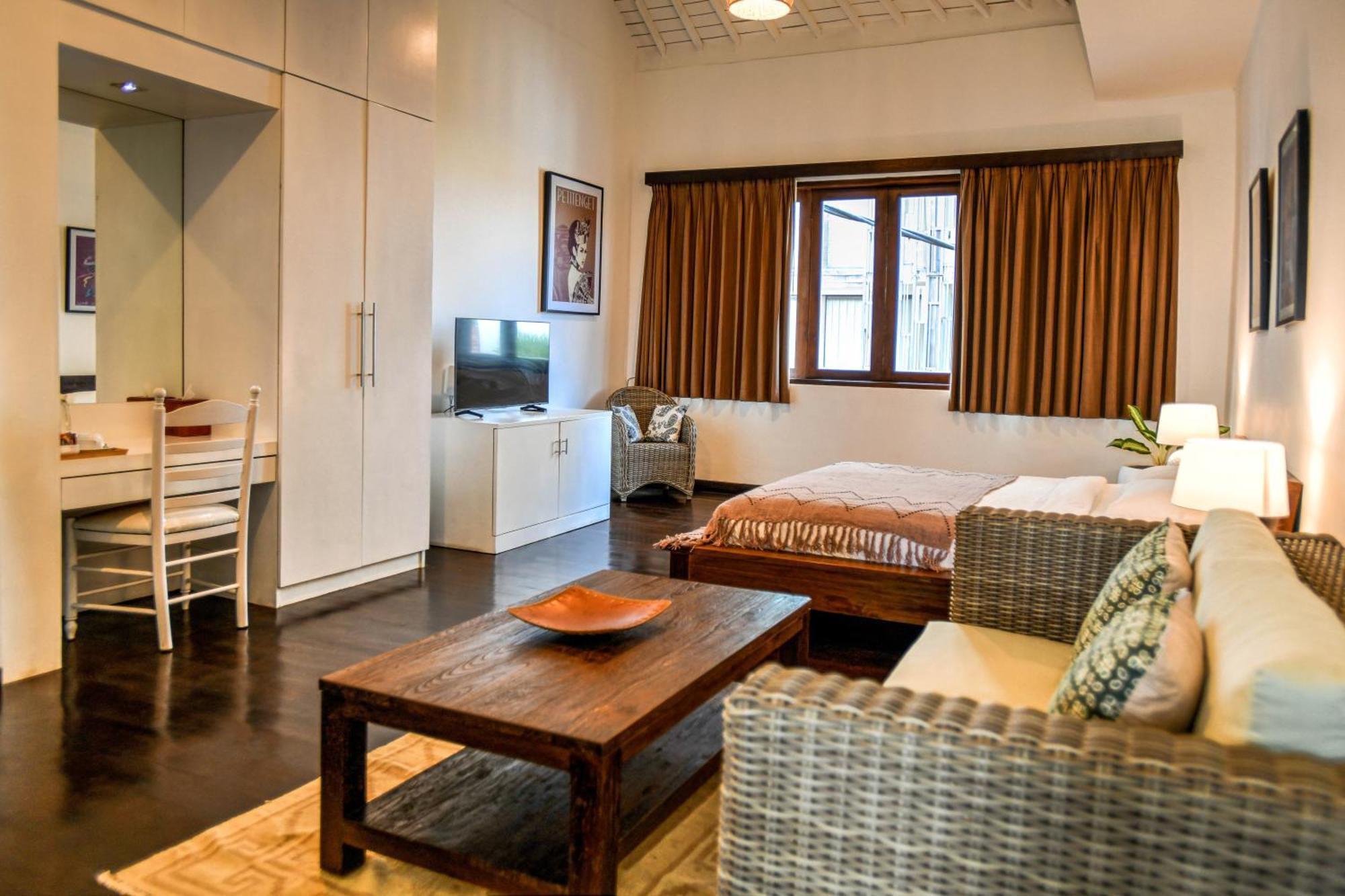 Melo Suites Hotel Seminyak  Ngoại thất bức ảnh