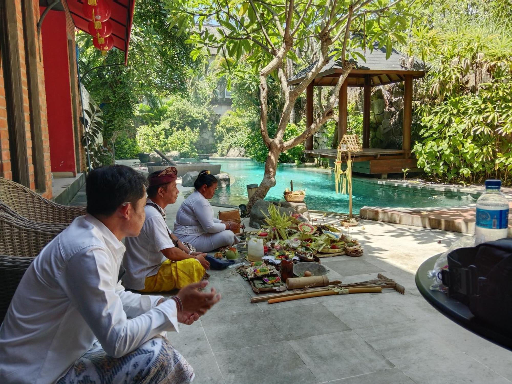 Melo Suites Hotel Seminyak  Ngoại thất bức ảnh